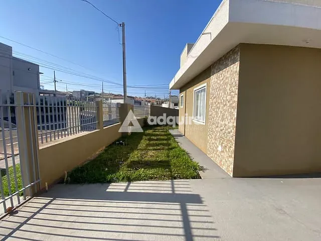 Casa 3 quartos e 2 banheiros, à venda, no bairro Cará-cará em Ponta Grossa