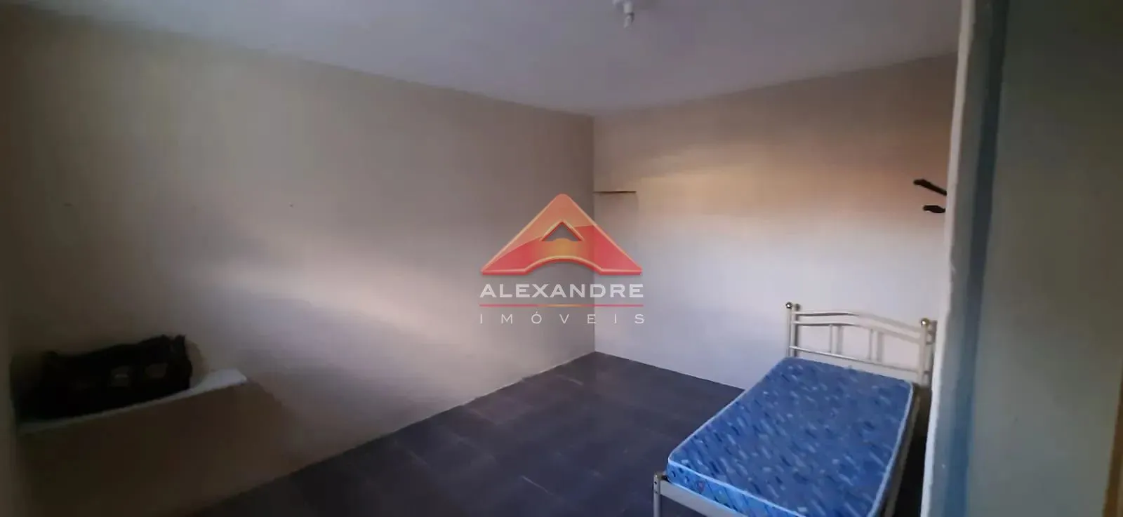 Casa, 3 quartos, 185 m² - Foto 2