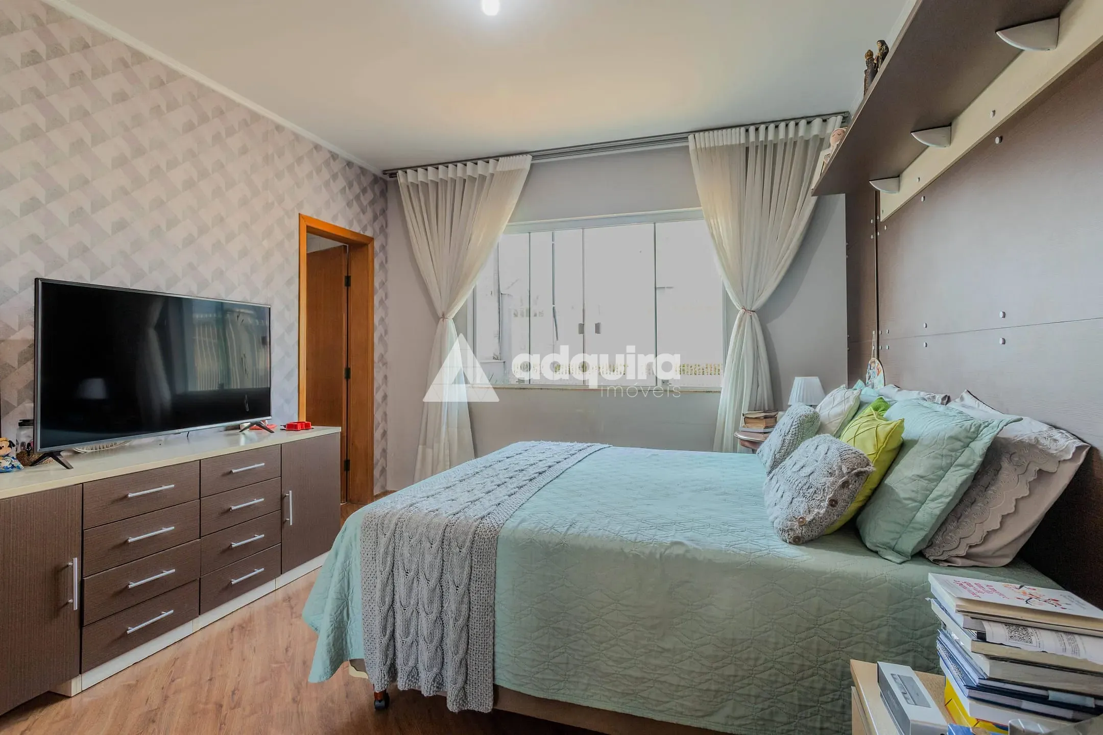 Casa, 4 quartos, 235 m² - Foto 6