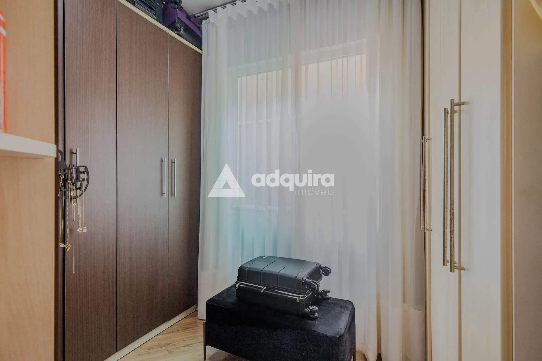 Casa, 4 quartos, 235 m² - Foto 7