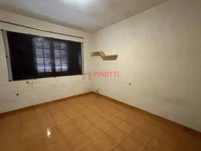 Casa 3 quartos e 2 banheiros, à venda, no bairro Santa Terezinha em São Bernardo do Campo