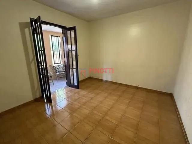 Casa 3 quartos e 2 banheiros, à venda, no bairro Santa Terezinha em São Bernardo do Campo