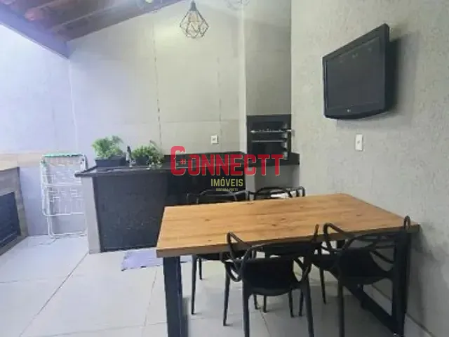Casa com 168m² 3 quartos e 2 banheiros, à venda, no bairro Residencial e Comercial Palmares em Ribeirão Preto