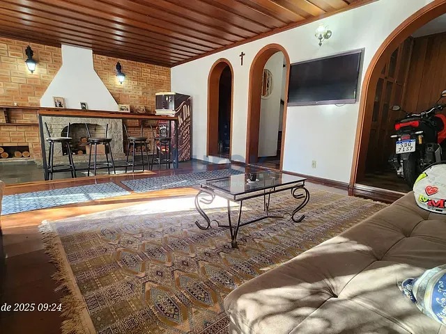 Casa com 250m² 3 quartos e 3 banheiros, à venda, no bairro Jardim Nova Europa em Campinas
