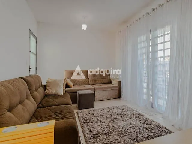 Casa com 240m² 3 quartos e 3 banheiros, à venda, no bairro Olarias em Ponta Grossa