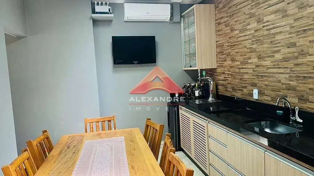 Casa, 3 quartos, 295 m² - Foto 5