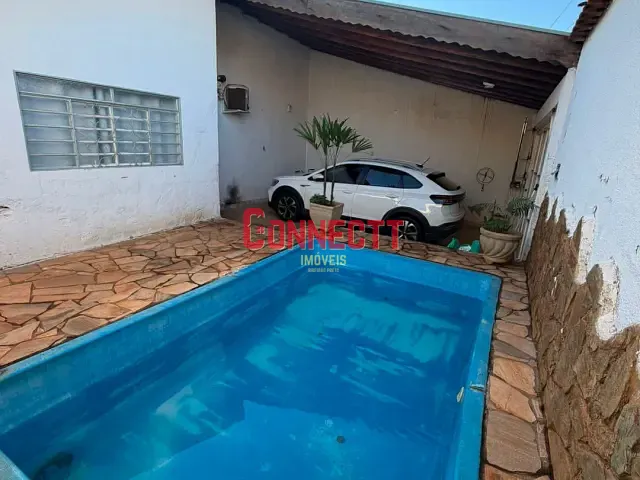 Casa com 200m² 3 quartos e 2 banheiros, à venda, no bairro Jardim Heitor Rigon em Ribeirão Preto