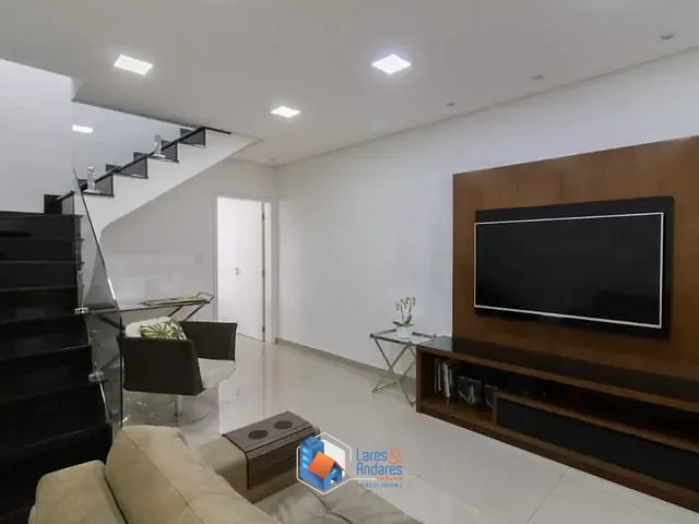 Casa com 138m² 3 quartos e 3 banheiros, à venda, no bairro Jardim Vila Galvão em Guarulhos