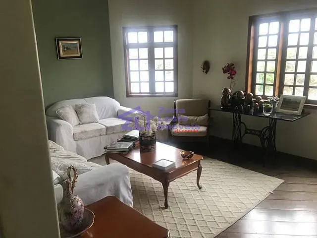 Casa com 600m² 4 quartos e 4 banheiros, à venda ou para alugar, no bairro Jardim Textil em São Paulo