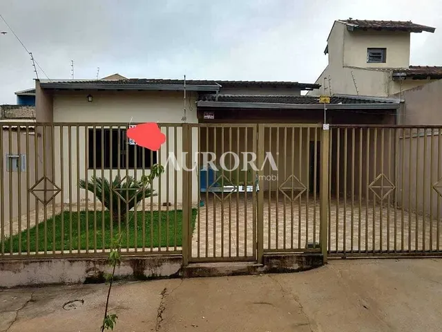 Casa com 200m² 3 quartos e 2 banheiros, à venda, no bairro Jardim Planalto em Londrina