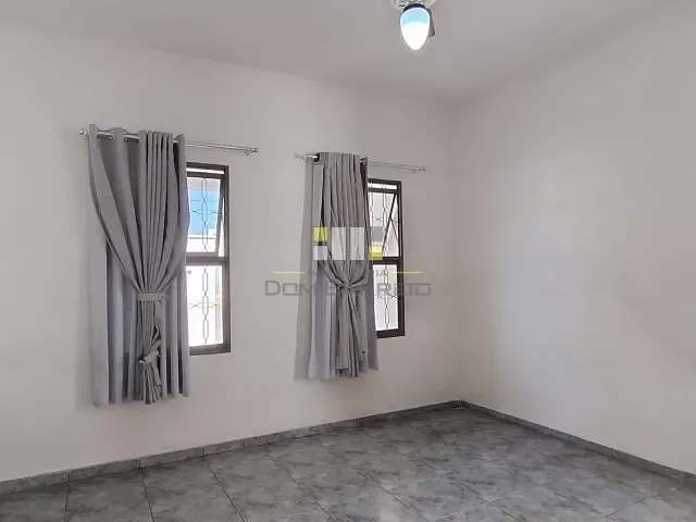 Casa com 360m² 2 quartos e 2 banheiros, à venda, no bairro Vila Menuzzo em Sumaré