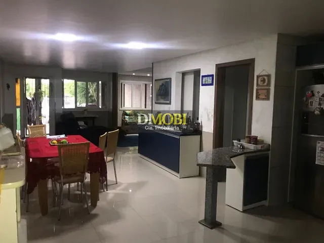 Casa com 300m² 2 quartos e 2 banheiros, à venda, no bairro São Vicente em Gravataí