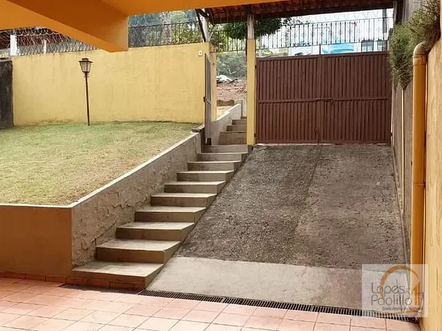 Casa com 514m² 3 quartos e 2 banheiros, à venda, no bairro Atibaia Belvedere em Atibaia
