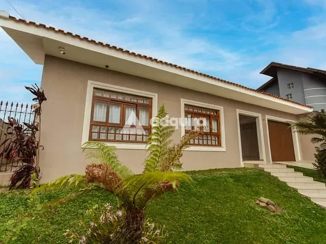 Casa com 675m² 3 quartos e 3 banheiros, à venda, no bairro Orfãs em Ponta Grossa