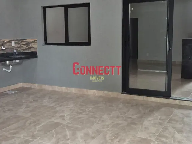 Casa com 180m² 3 quartos e 2 banheiros, à venda, no bairro Parque Ribeirão Preto em Ribeirão Preto