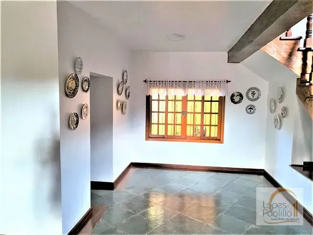 Casa com 1017m² 3 quartos e 4 banheiros, à venda, no bairro Nova Gardênia em Atibaia