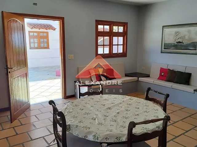 Casa com 120m² 3 quartos e 2 banheiros, à venda, no bairro Maranduba em Ubatuba