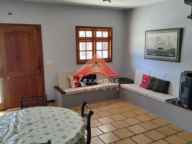 Casa com 120m² 3 quartos e 2 banheiros, à venda, no bairro Maranduba em Ubatuba