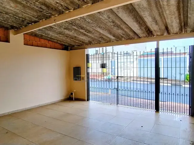 Casa com 125m² 2 quartos e 1 banheiro, para alugar, no bairro Parque Residencial Casarão em Sumaré