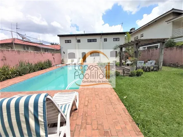 Casa com 600m² 8 quartos e 5 banheiros, à venda, no bairro Morumbi em Atibaia