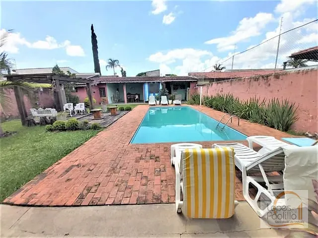 Casa com 600m² 8 quartos e 5 banheiros, à venda, no bairro Morumbi em Atibaia