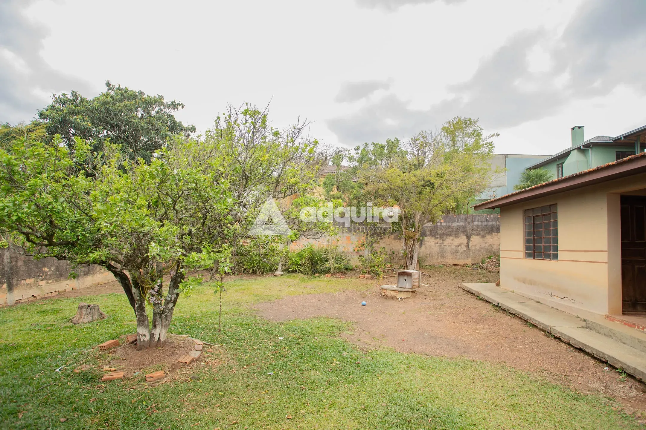 Casa, 3 quartos, 218 m² - Foto 2