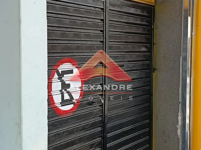 Casa com 150m² 2 quartos e 1 banheiro, à venda, no bairro Jardim Ismênia em São José Dos Campos