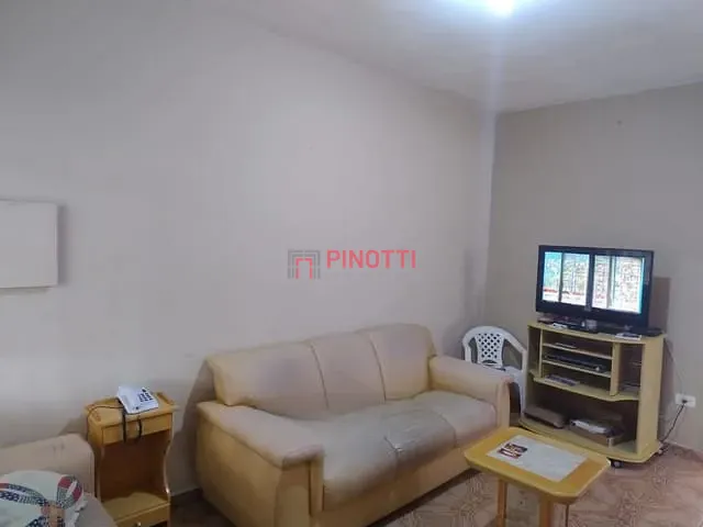 Casa 2 quartos e 1 banheiro, à venda, no bairro Jardim Paramount em São Bernardo do Campo