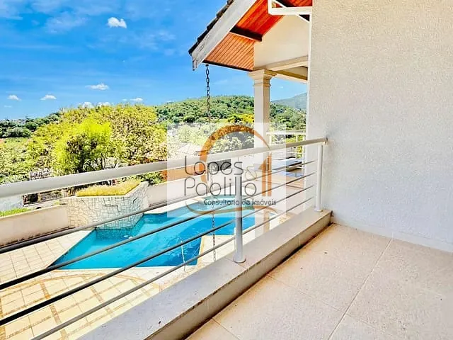 Casa com 800m² 5 quartos e 8 banheiros, à venda ou para alugar, no bairro Jardim São Nicolau em Atibaia