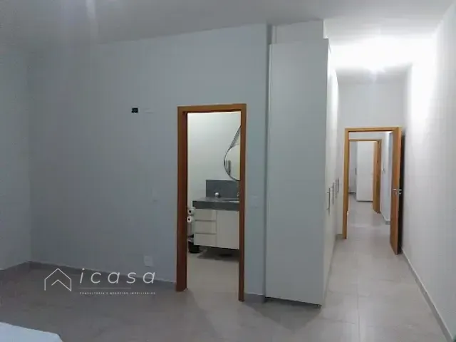 Casa com 1000m² 3 quartos e 5 banheiros, à venda, no bairro Condomínio Residencial Mirante do Vale em Jacareí