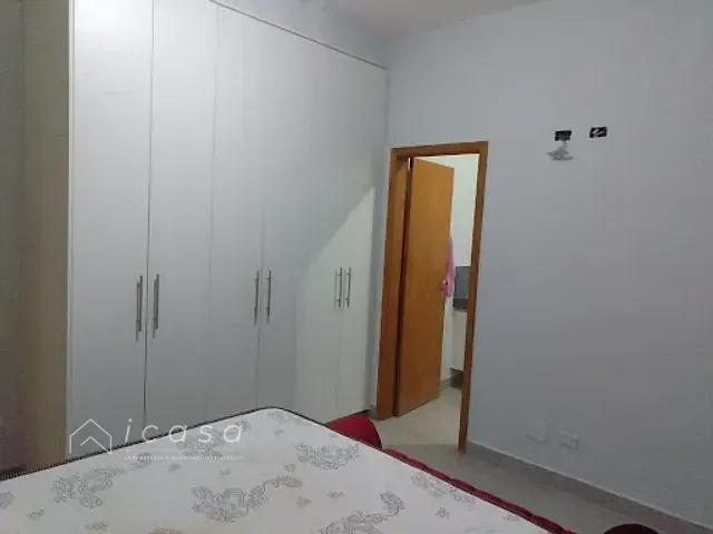 Casa com 1000m² 3 quartos e 5 banheiros, à venda, no bairro Condomínio Residencial Mirante do Vale em Jacareí