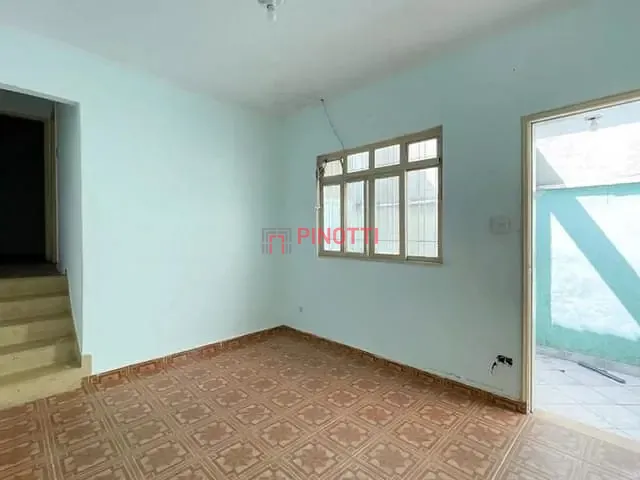 Casa 3 quartos e 2 banheiros, à venda ou para alugar, no bairro Vila Jordanópolis em São Bernardo do Campo