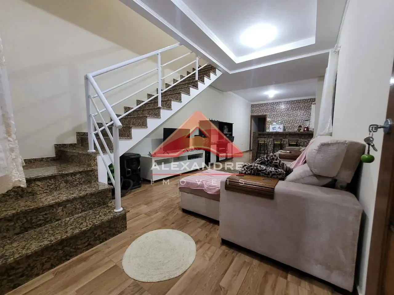Casa, 3 quartos, 160 m² - Foto 1
