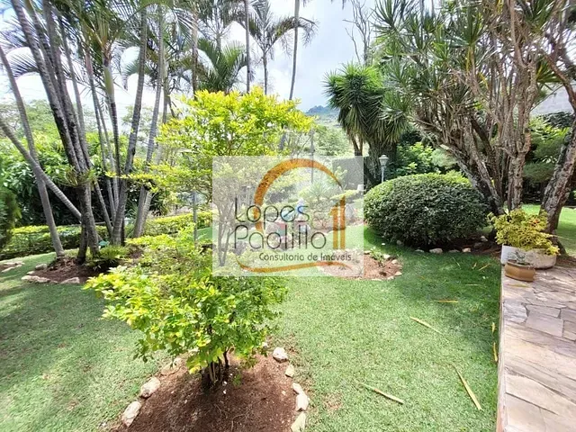 Casa com 832m² 3 quartos e 3 banheiros, à venda, no bairro Jardim Flamboyant em Atibaia
