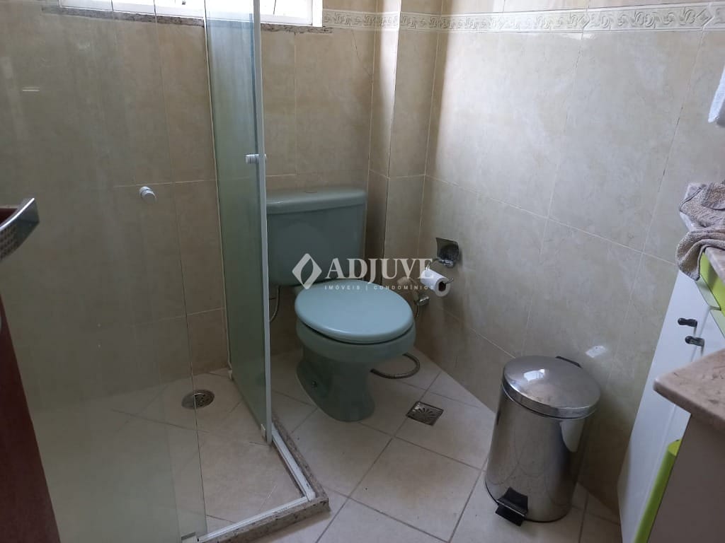 Casa à venda com 4 quartos, 130m² - Foto 8