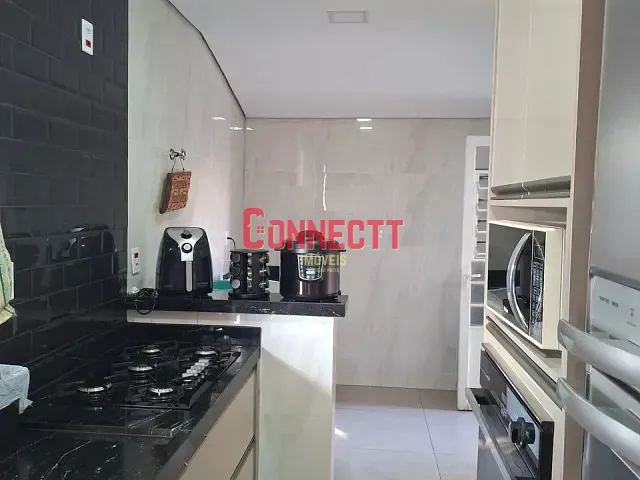 Casa com 363m² 3 quartos e 2 banheiros, à venda, no bairro Jardim Ouro Branco em Ribeirão Preto