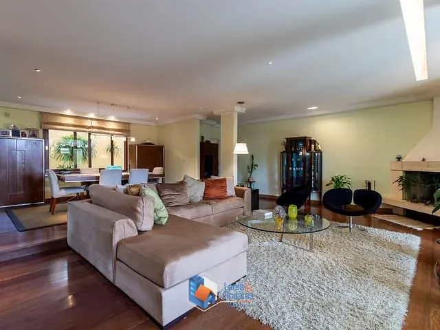 Casa com 440m² 4 quartos e 5 banheiros, à venda, no bairro Jardim Prudência em São Paulo