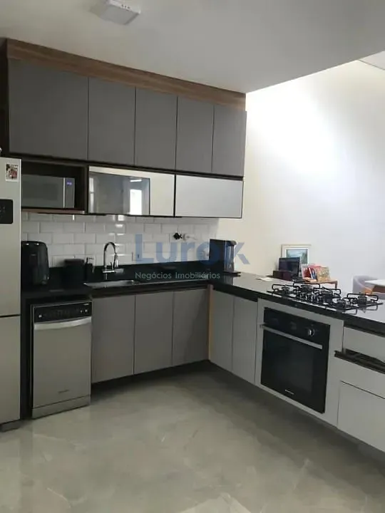 Casa, 3 quartos, 180 m² - Foto 8