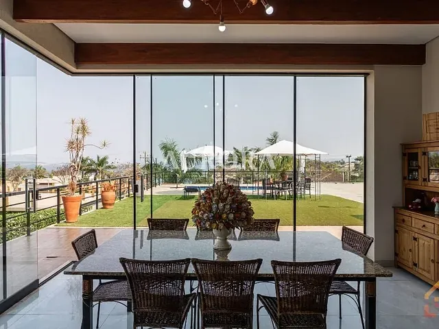 Casa com 1440m² 3 quartos e 5 banheiros, à venda, no bairro Zona Rural em Porecatu