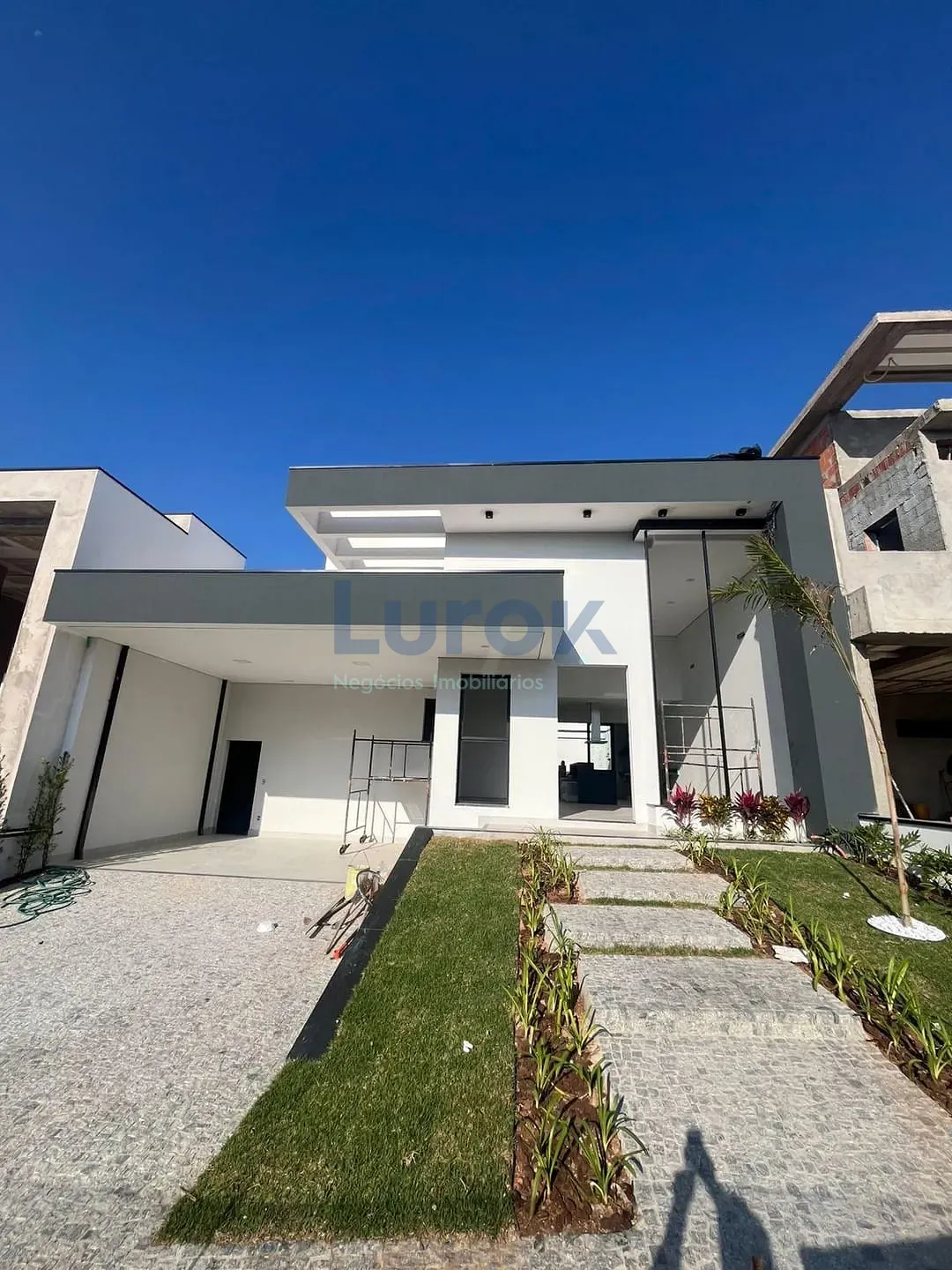 Casa, 3 quartos, 184 m² - Foto 1