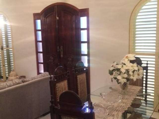 Foto do Casa - Casa à venda 4 Quartos, 2 Suites, 360M², São Benedito, Uberaba - MG | ZUCATO IMOBILIARIA LTDA