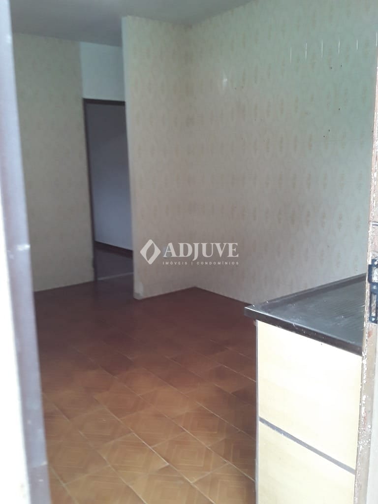 Casa à venda com 3 quartos, 125m² - Foto 12