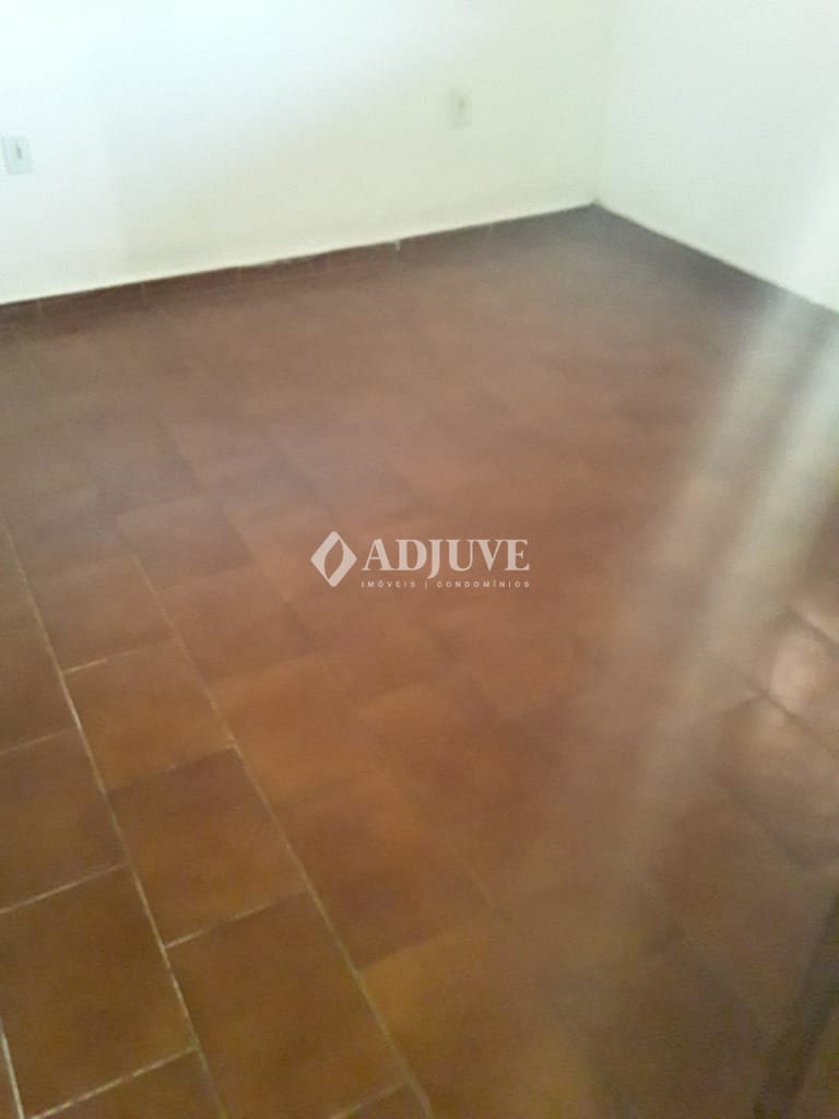 Casa à venda com 3 quartos, 125m² - Foto 3