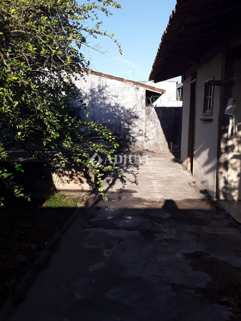 Casa à venda com 3 quartos, 125m² - Foto 7