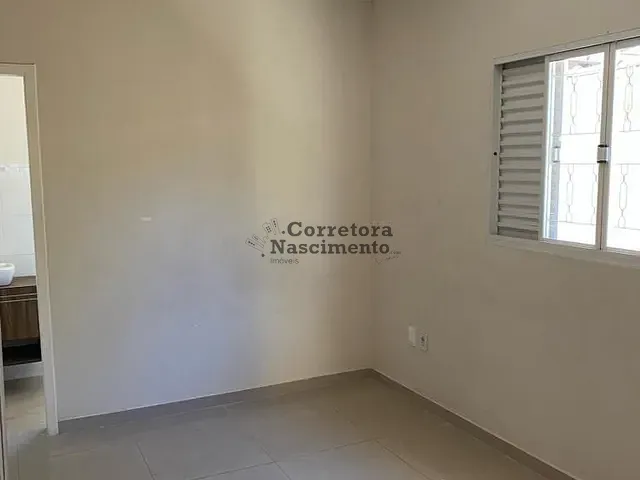 Casa com 200m² 2 quartos e 2 banheiros, à venda, no bairro Cidade Vista Verde em São José dos Campos
