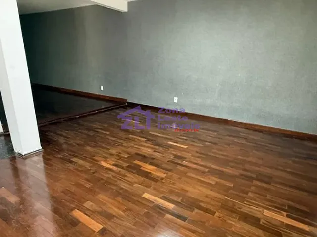 Casa com 250m² 2 quartos e 4 banheiros, para alugar, no bairro Jardim Textil em São Paulo
