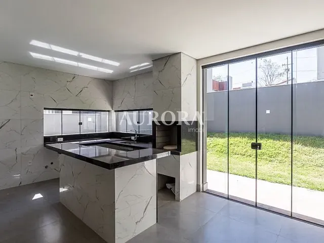 Casa com 255m² 3 quartos e 4 banheiros, à venda, no bairro Abussafe em Londrina