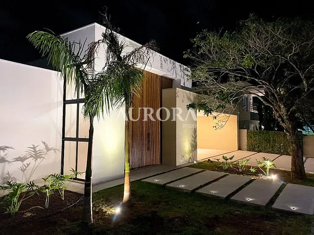Casa com 721m² 3 quartos e 3 banheiros, à venda, no bairro Parque Residencial Manela em Cambé