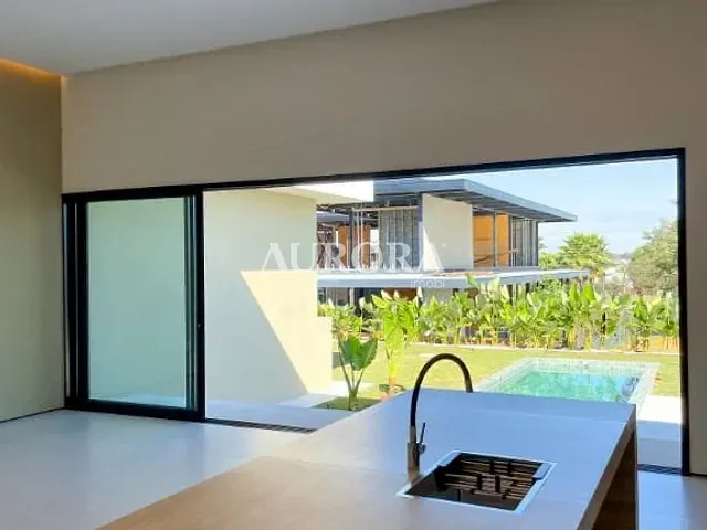 Casa com 721m² 3 quartos e 3 banheiros, à venda, no bairro Parque Residencial Manela em Cambé
