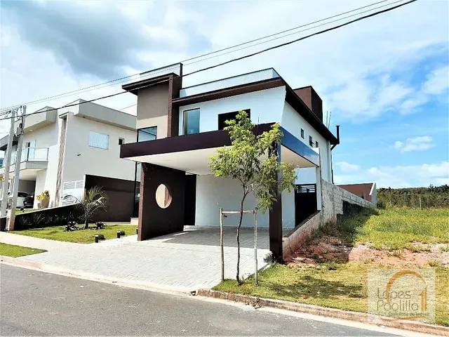 Casa com 380m² 3 quartos e 4 banheiros, à venda, no bairro Reserva de Atibaia em Atibaia